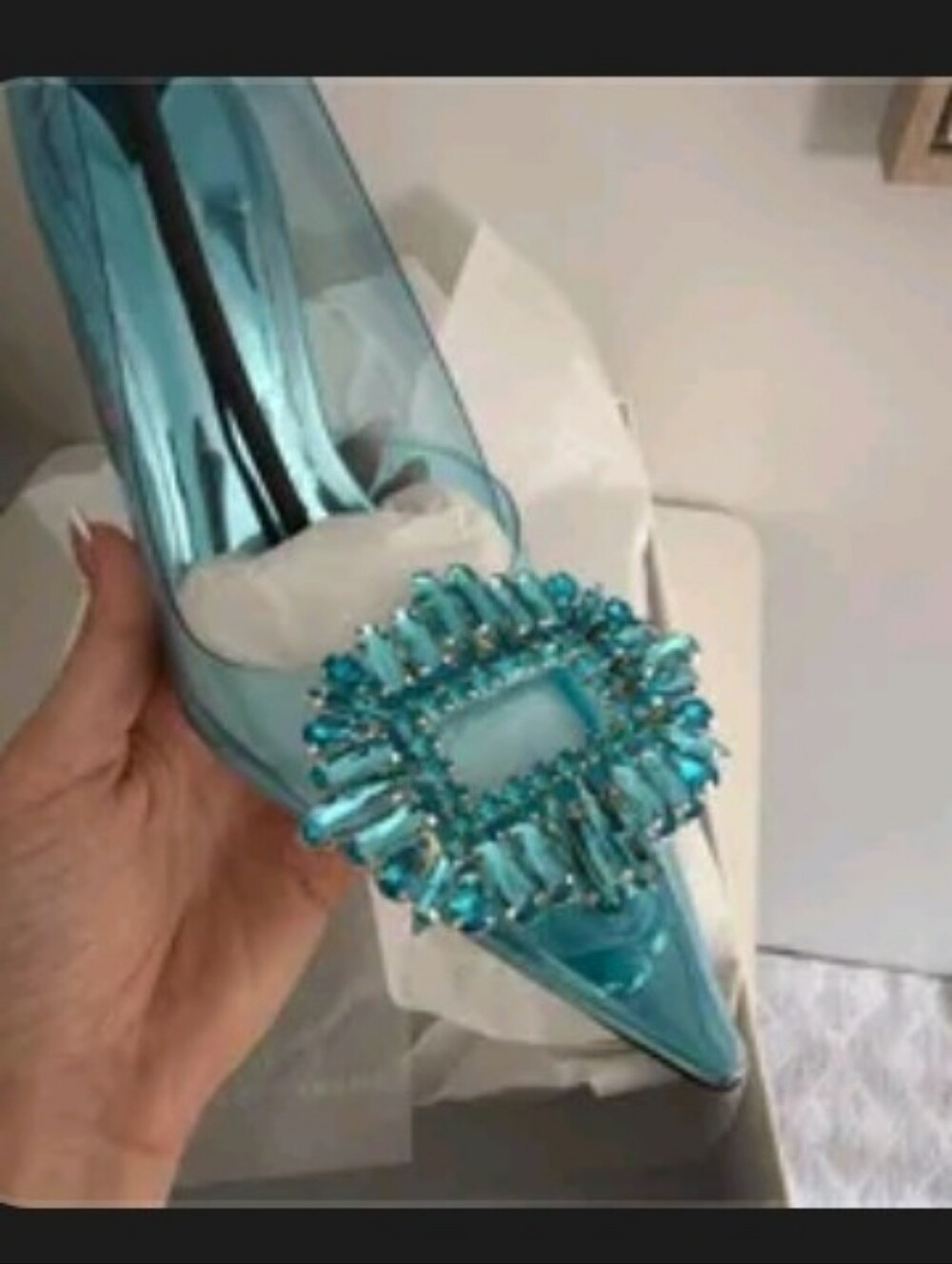 Good American Blue Crystal-Embellished Pointed Lucite Stiletto Heel - Size 7 - Picture 7 of 8